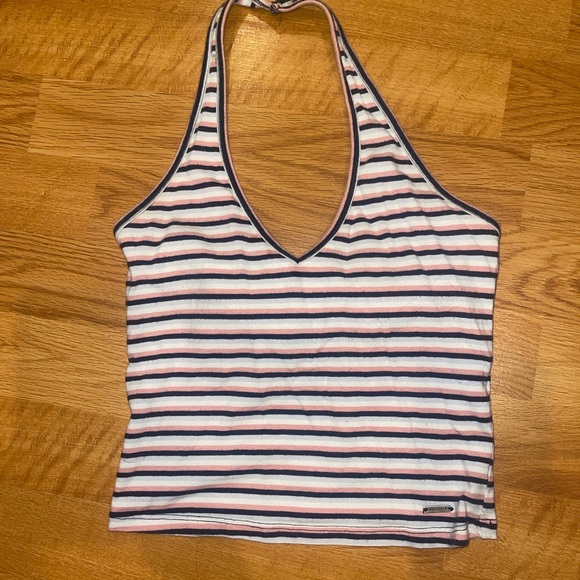 hollister halter top - Picture 2 of 3